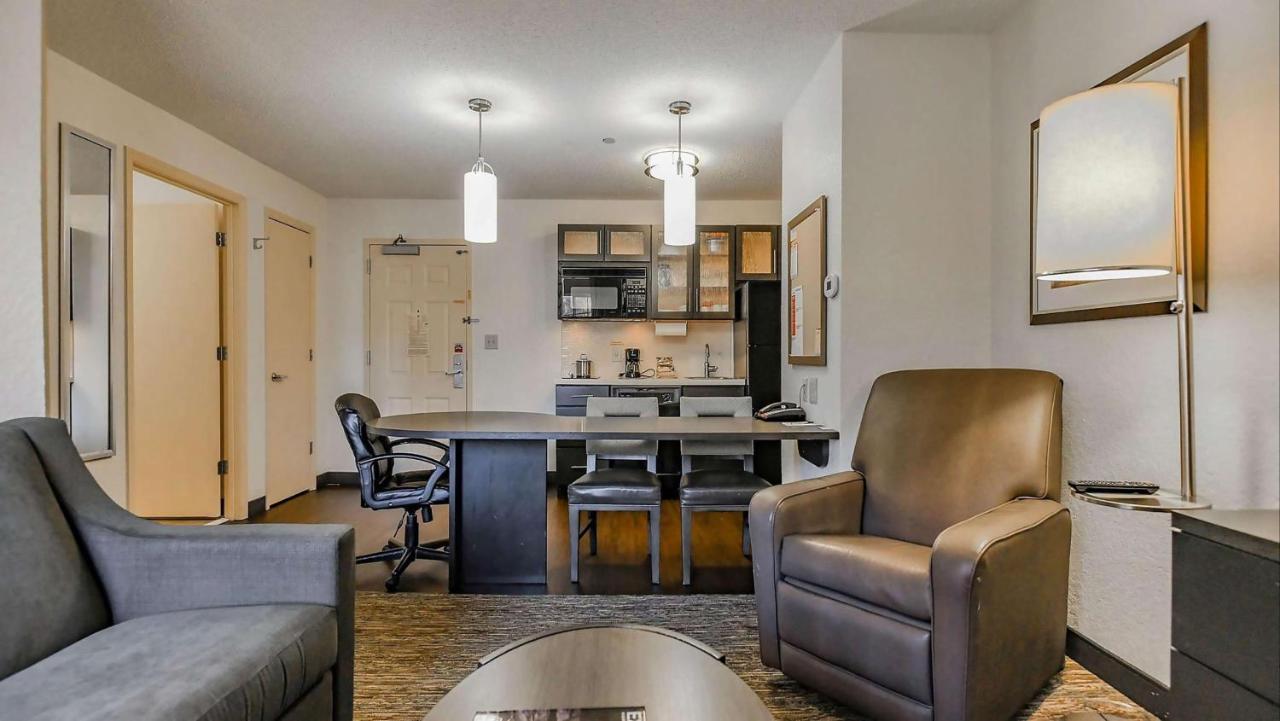Hotel Sonesta Simply Spectrum Irvine