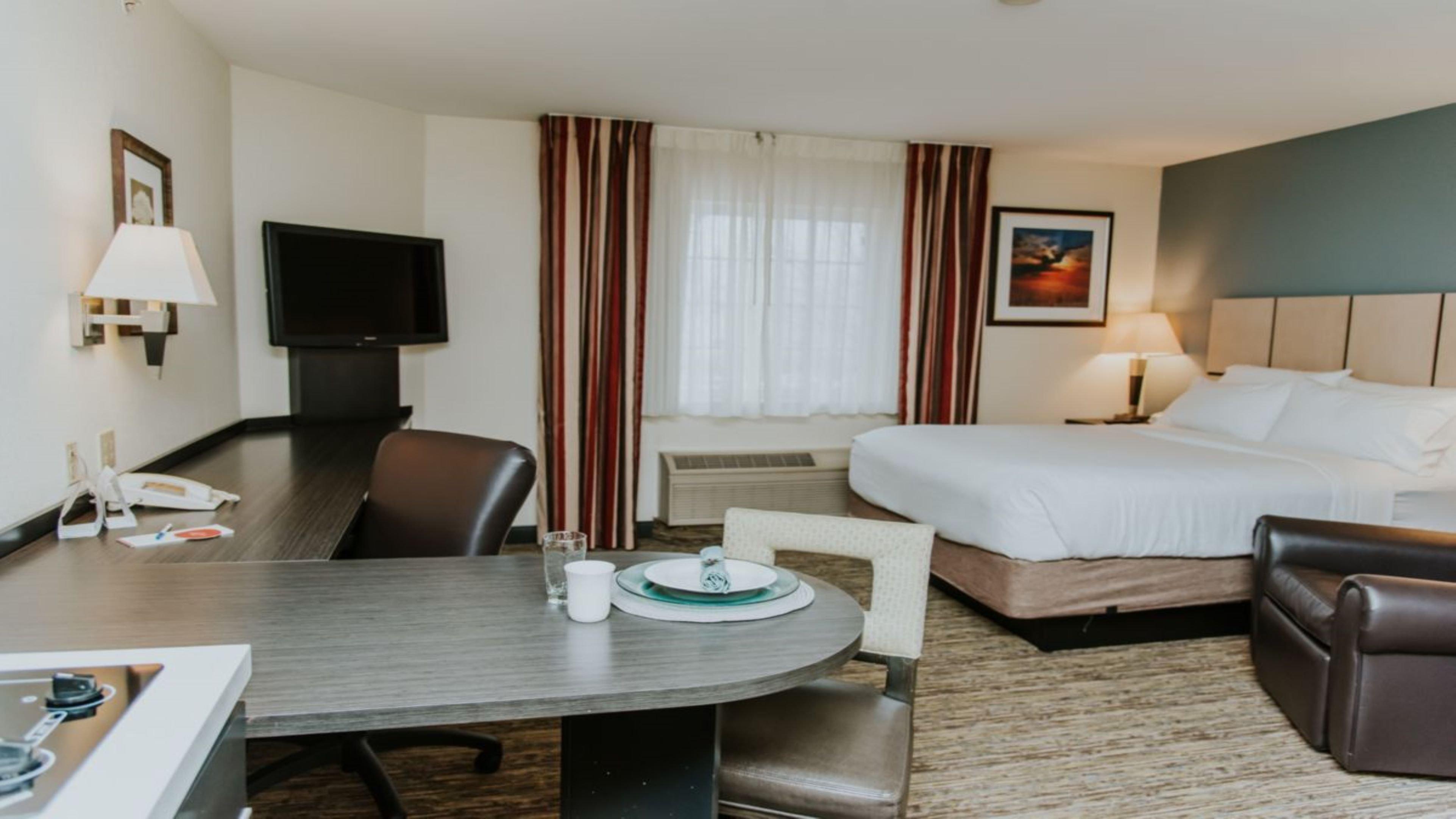 Sonesta Simply Spectrum Hotel 3*