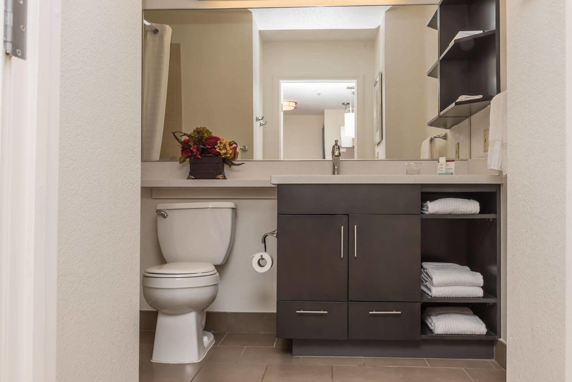 Sonesta Simply Spectrum Irvine